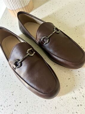 Journee Collection NWOT Leather Slip-On Bit Loafers 7.5
